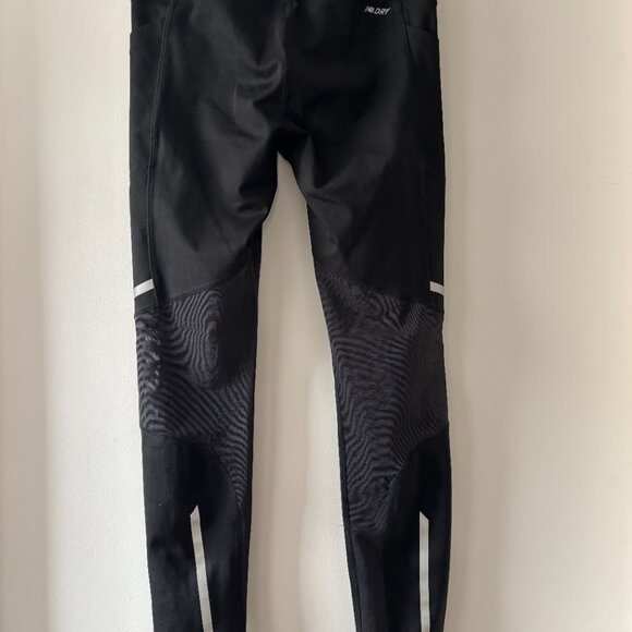 New Balance 1906 Black Leggings - Picture 6 of 7